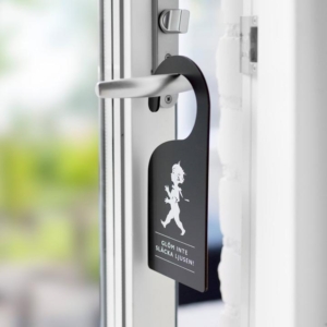 Solstickan glöm inte släcka ljusen