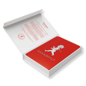 Solstickan brandfilt röd book case