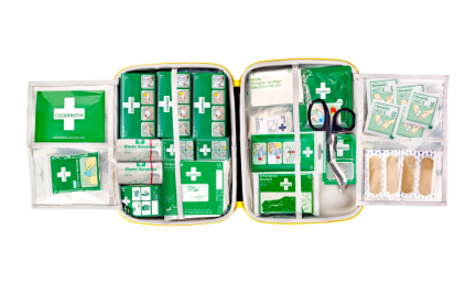 första hjälpen väska cederroth